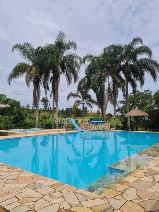 Ranch for vacation rental in Mogi das Cruzes (Jundiapeba)