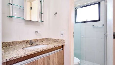 Vacation apartment in Ubatuba: 1 minute to Praia Grande