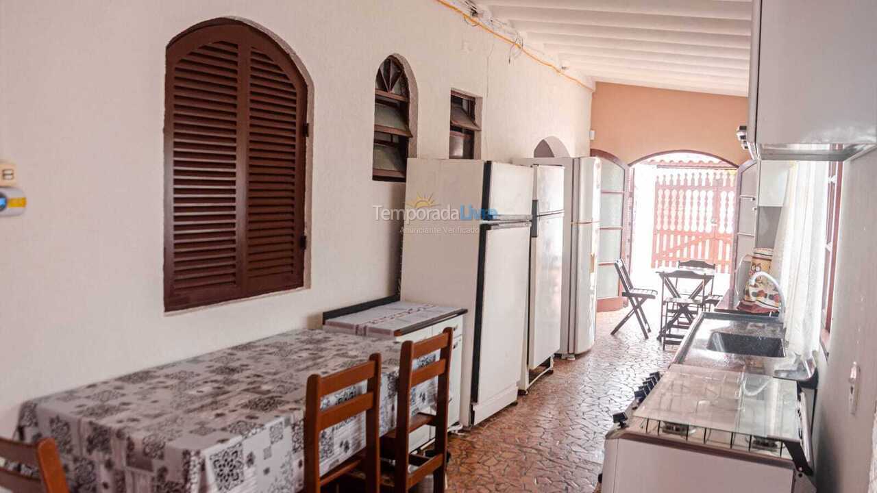Casa para aluguel de temporada em Itanhaém (Jardim Grandesp Vizinho Ao Cibratel)