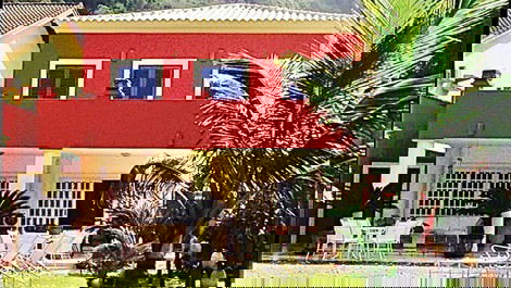Casa para alquilar en São Sebastião - Guaecá
