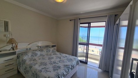 Apartment 2 bedrooms Ocean Front