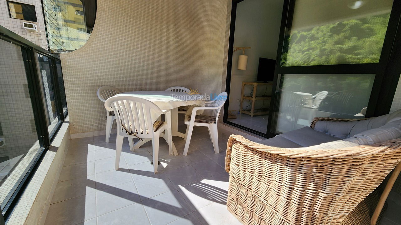 Apartment for vacation rental in Guarujá (Pitangueiras)