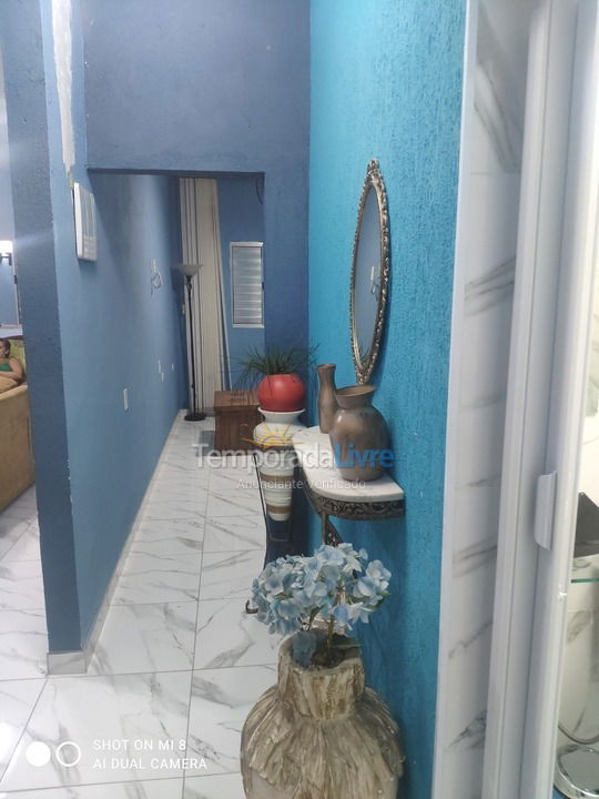 Casa para aluguel de temporada em Guarujá (Enseada)