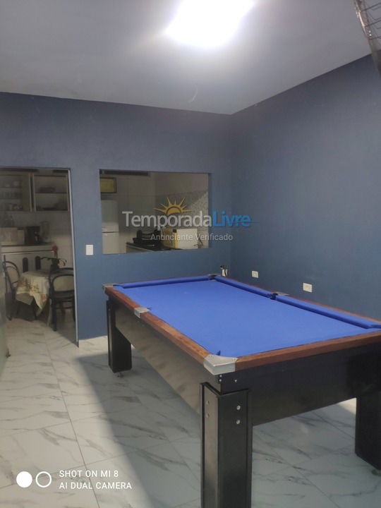 Casa para aluguel de temporada em Guarujá (Enseada)