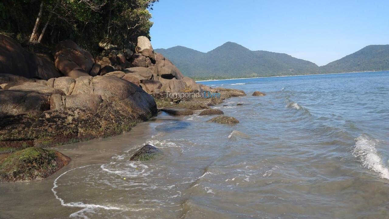 Apartment for vacation rental in Ubatuba (Itaguá)