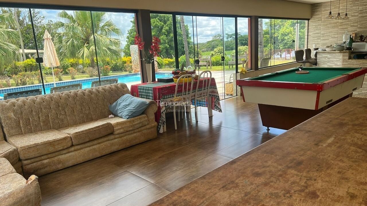 Ranch for vacation rental in Sertanópolis (Loteamento Itapuã)