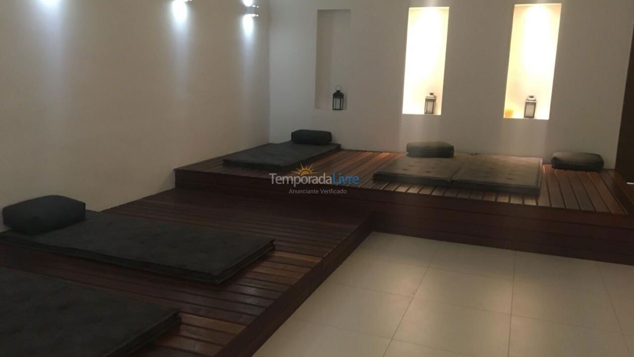 Apartment for vacation rental in Guarujá (Astúrias)