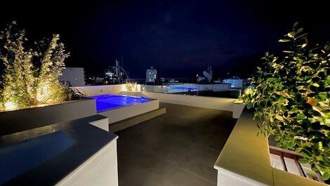 Ático con piscina privada de 4 dormitorios en Ipanema