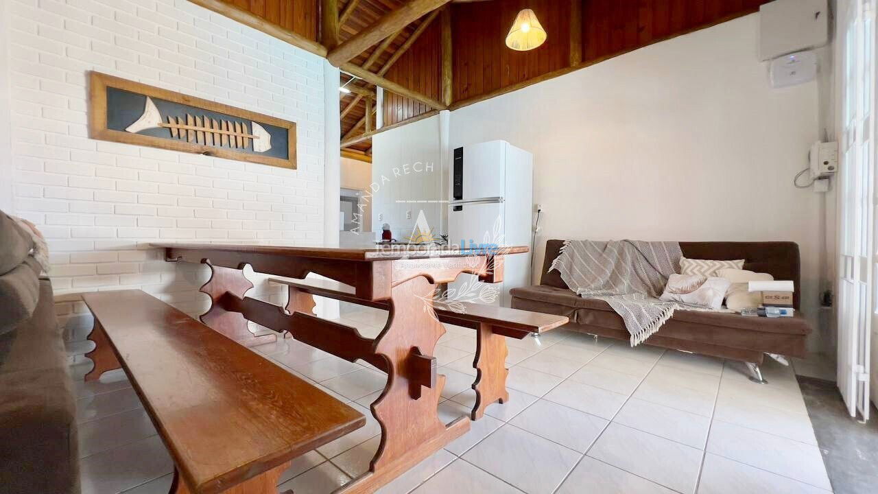 Casa para alquiler de vacaciones em Bombinhas (Canto Grande)