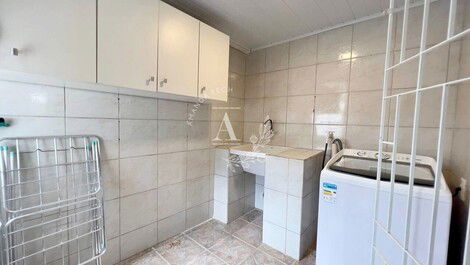 Casa com piscina para 10 pessoas Praia de Canto Grande Bombinhas