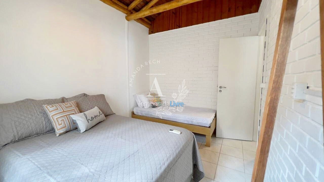 House for vacation rental in Bombinhas (Canto Grande)