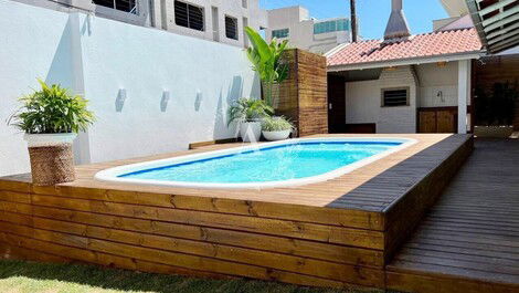 House with pool for 10 people Canto Grande Beach Bombinhas