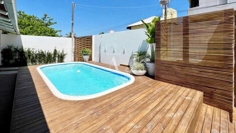 House with pool for 10 people Canto Grande Beach Bombinhas