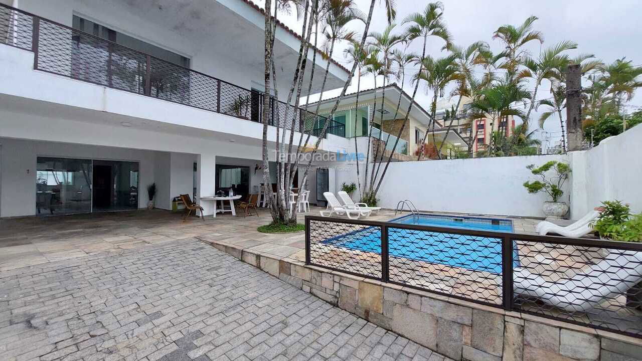 House for vacation rental in Guarujá (Enseada)