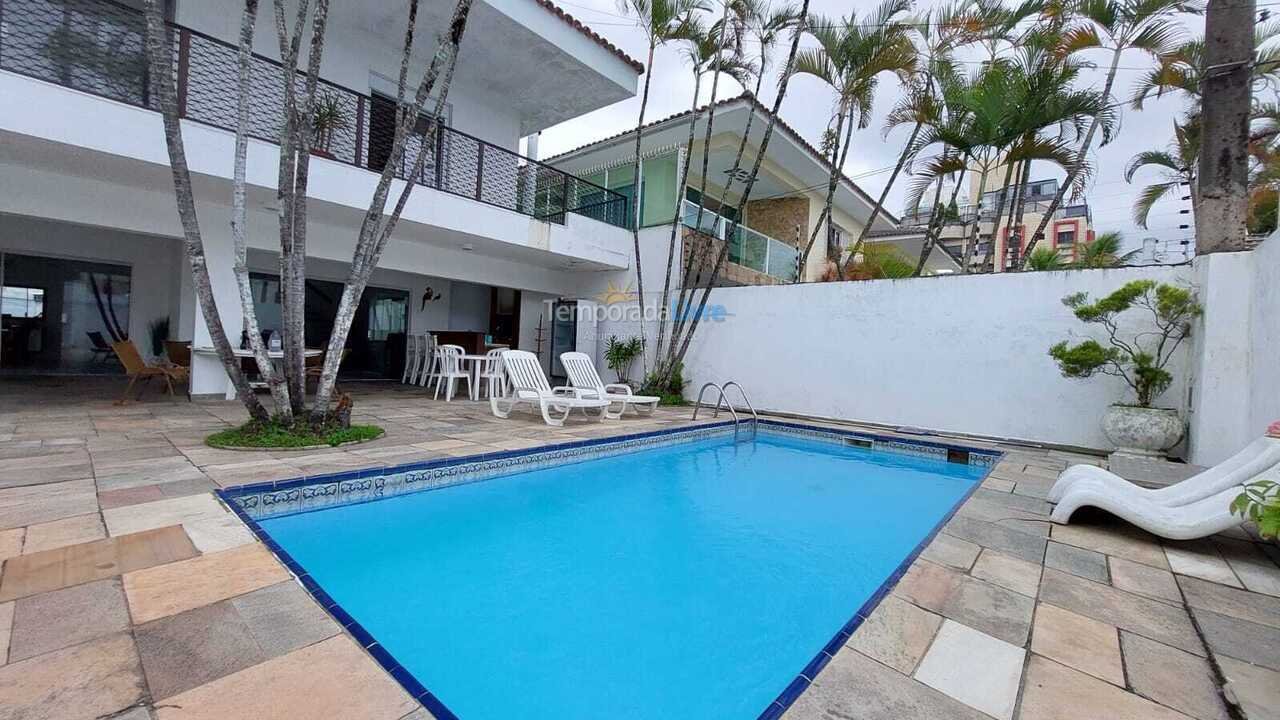 Casa para alquiler de vacaciones em Guarujá (Enseada)