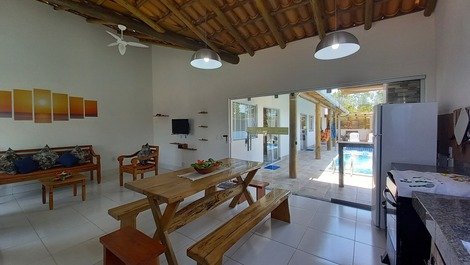 Casa com piscina privativa na praia de Guaratiba