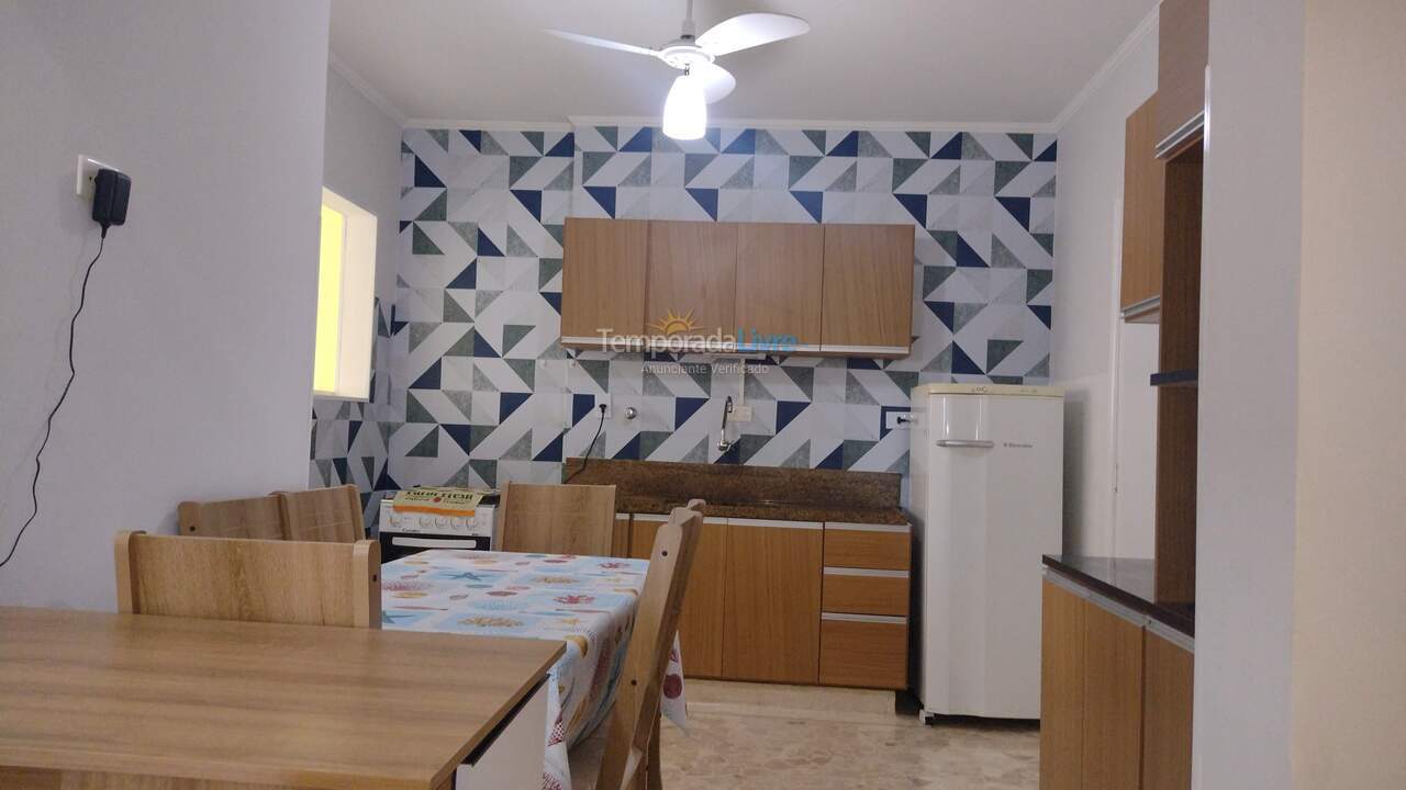 Apartamento para aluguel de temporada em Santos (Gonzaga)