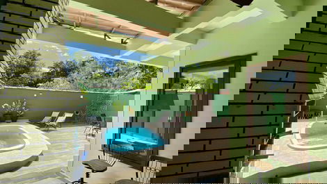 Green house in Paraty Cond. Closed w/ Air and Wifii