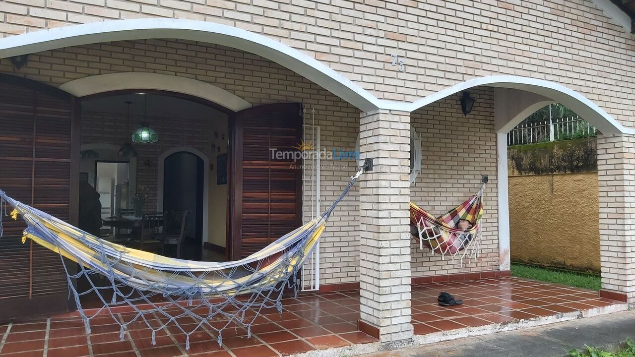 Casa para aluguel de temporada em Ubatuba (Praia do Lázaro)