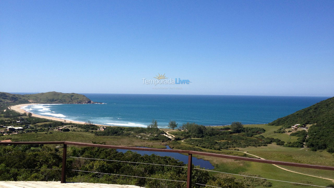 Casa para alquiler de vacaciones em Garopaba (Praia do Silveira)