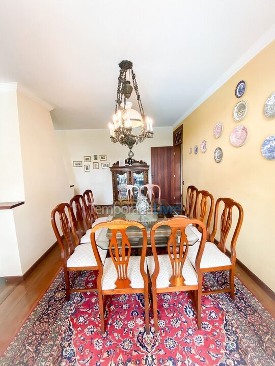 Casa para aluguel de temporada em Carapicuíba (Fazendinha)