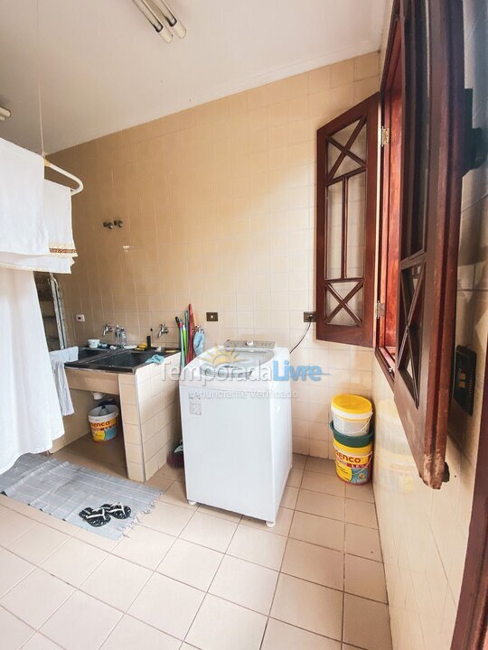Casa para alquiler de vacaciones em Carapicuíba (Fazendinha)