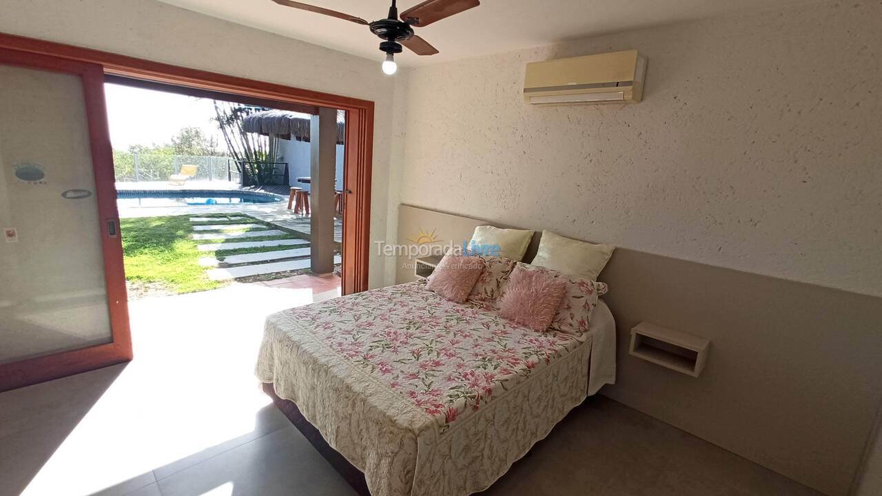 Casa para aluguel de temporada em Florianópolis (Ponta das Canas)