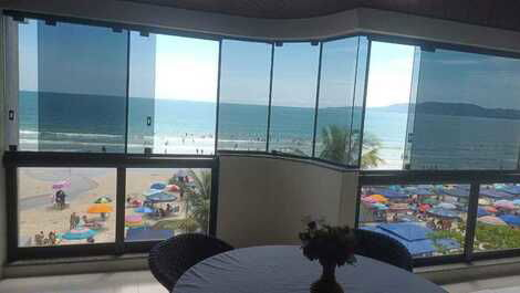 3 dormitorios - Frente al mar, cerca del Banco do Brasil