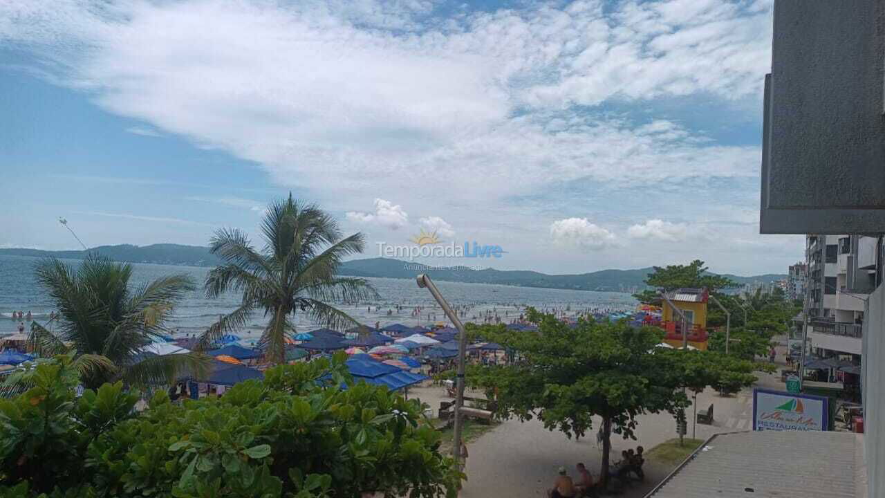 Casa para aluguel de temporada em Itapema (Meia Praia)