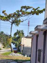 Casa Pe na Areia just 200 meters from the beach,