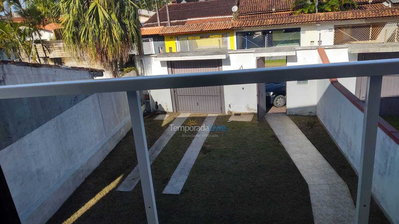 House for vacation rental in Bertioga (Praia do Indaiá)