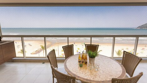 Amazing Ocean View, 4 Bedrooms with Balcony
