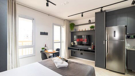 Modern Studio in Pinheiros | Air Conditioning | roof top