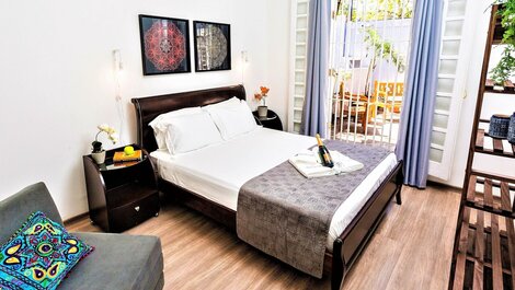 Piscina, jardim, 4 quartos, Lapa| Brazilian Corner