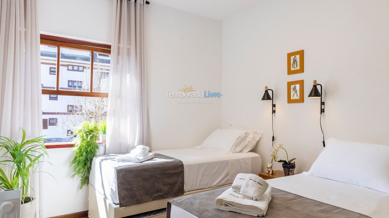 Apartment for vacation rental in Campos do Jordão (Capivari)