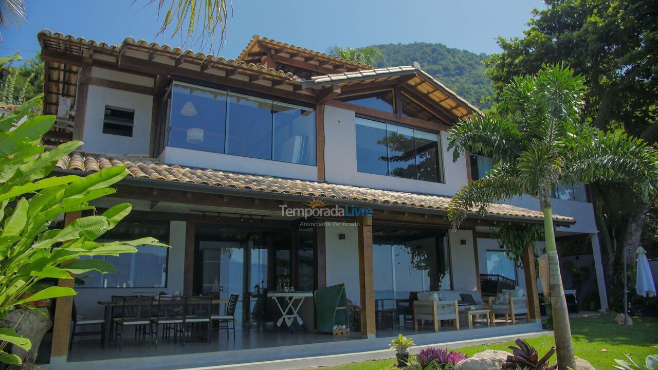 Casa para alquiler de vacaciones em São Sebastião (Barequeçaba)