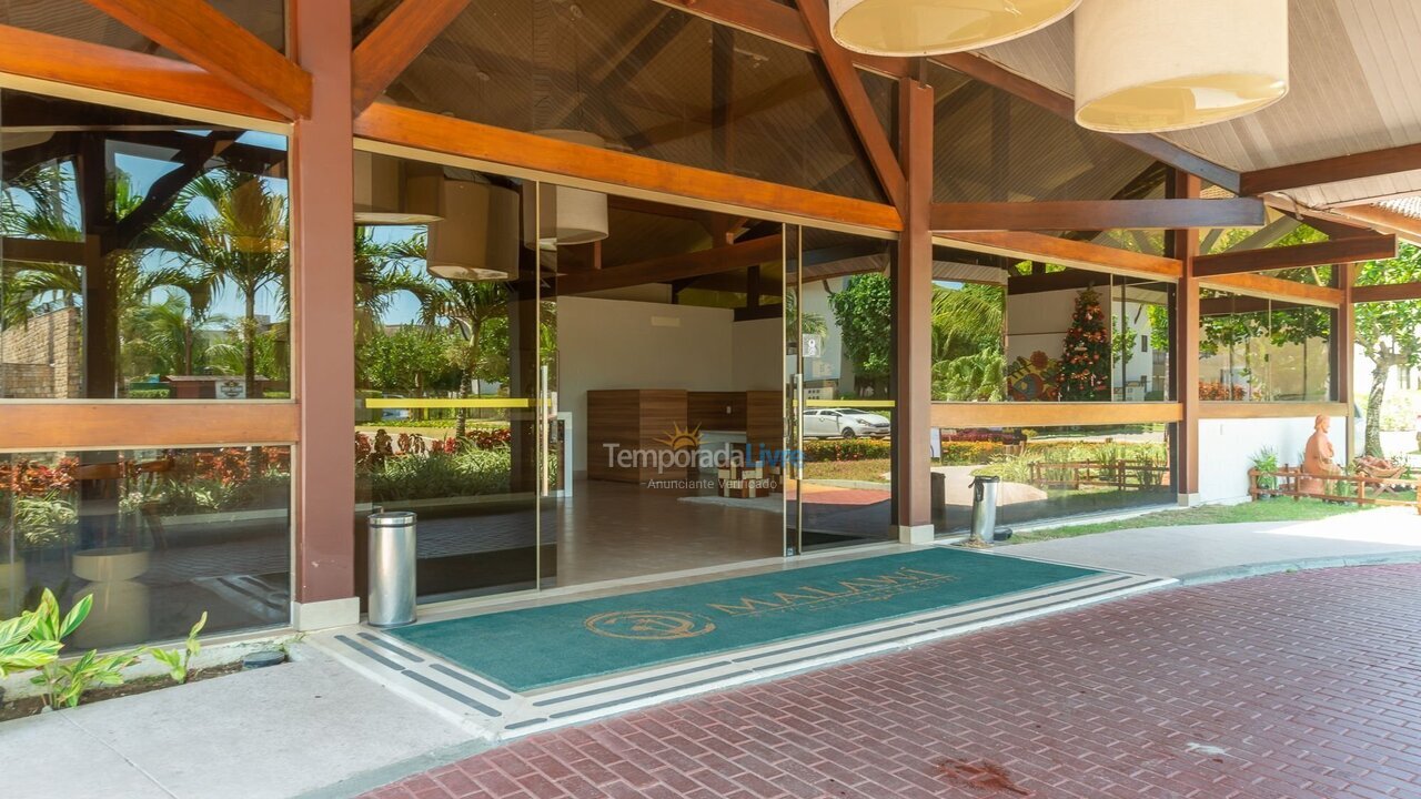Apartamento para aluguel de temporada em Ipojuca (Praia de Muro Alto)