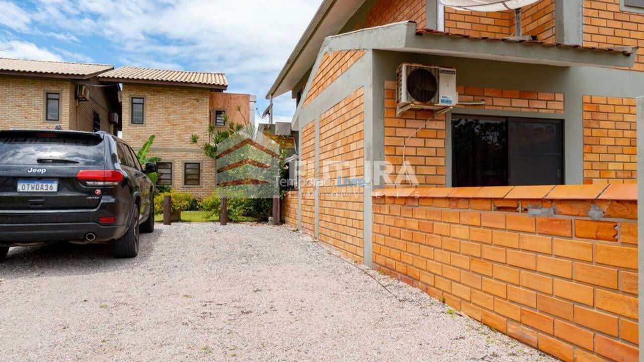 Casa para alquiler de vacaciones em Bombinhas (Mariscal)