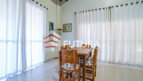 HOUSE FOR SEASONAL RENTAL–PRAIA DO MARISCAL–BOMBINHAS/SC LC123F