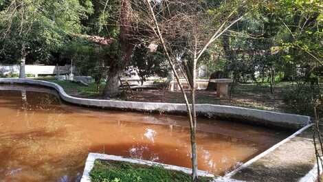 CHÁCARA FAZENDINHA- LAGOS, PISCINA, JACUZZI, PASSEIO A CAVALO