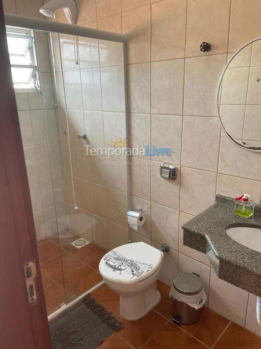 Apartamento para aluguel de temporada em Florianópolis (Praia Barra da Lagoa)