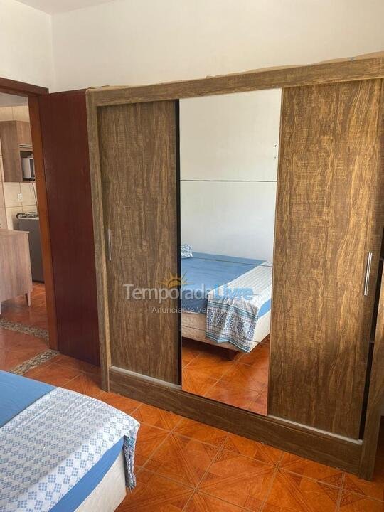 Apartamento para aluguel de temporada em Florianópolis (Praia Barra da Lagoa)