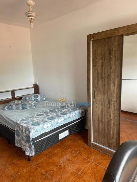 Apartment for vacation rental in Florianópolis (Praia Barra da Lagoa)