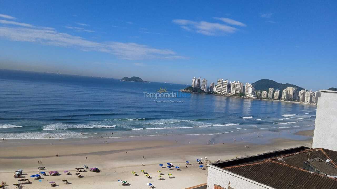 Apartment for vacation rental in Guarujá (Pitangueiras)