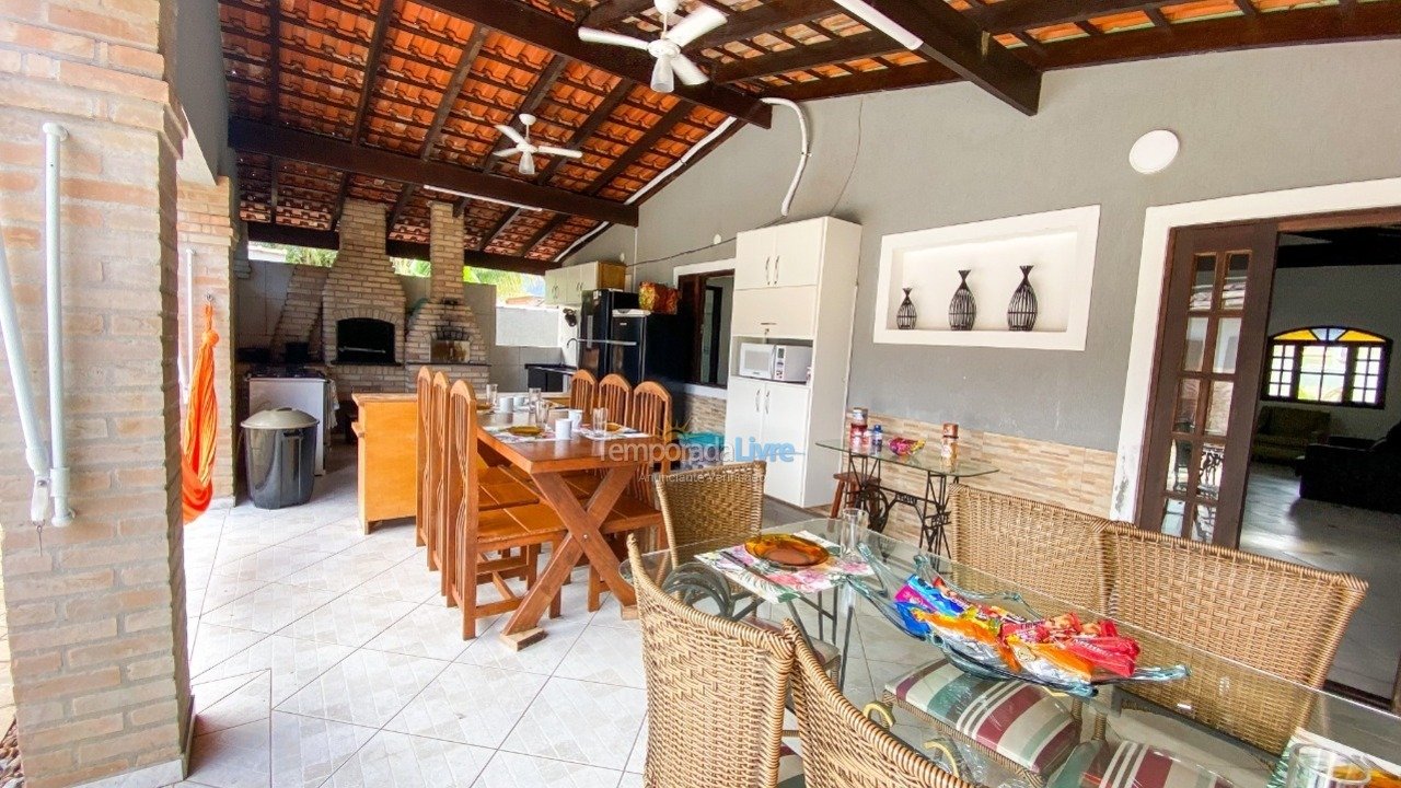Casa para alquiler de vacaciones em Boracéia (Condominio Morada da Praia)