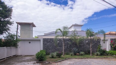 Mansión Pé na Areia da Ferradura By Luxury Rentals