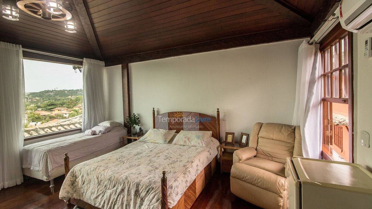 Casa para aluguel de temporada em Armação dos Búzios (Praia da Ferradura)