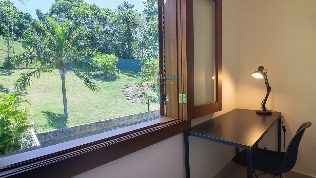 Casa para aluguel de temporada em Armação dos Búzios (Praia dos Ossos)