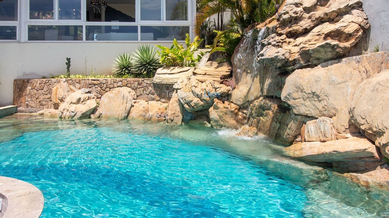 Casa para alquiler de vacaciones em Armação dos Búzios (Praia da Ferradura)
