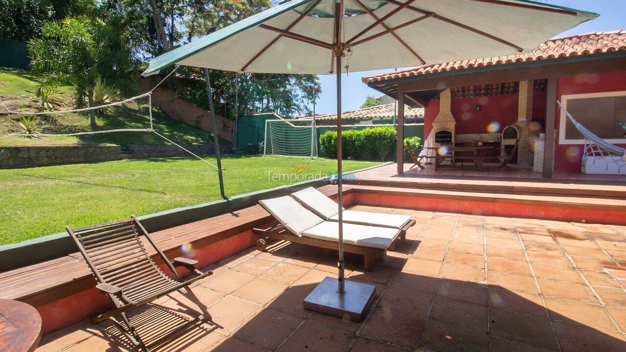 Casa para aluguel de temporada em Armação dos Búzios (Praia dos Ossos)